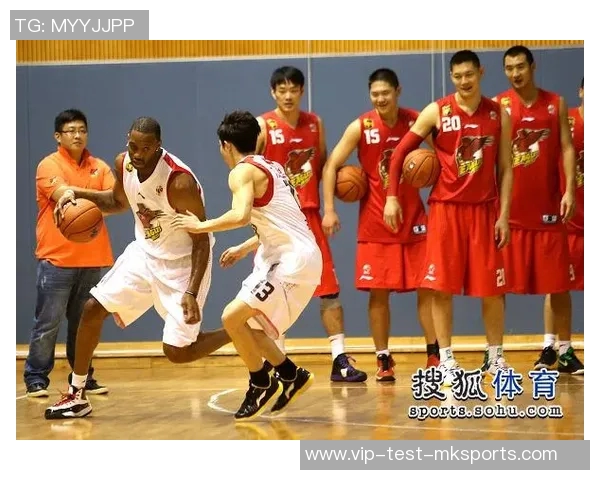 麦迪领衔青岛队对决东莞队精彩赛事回顾与分析